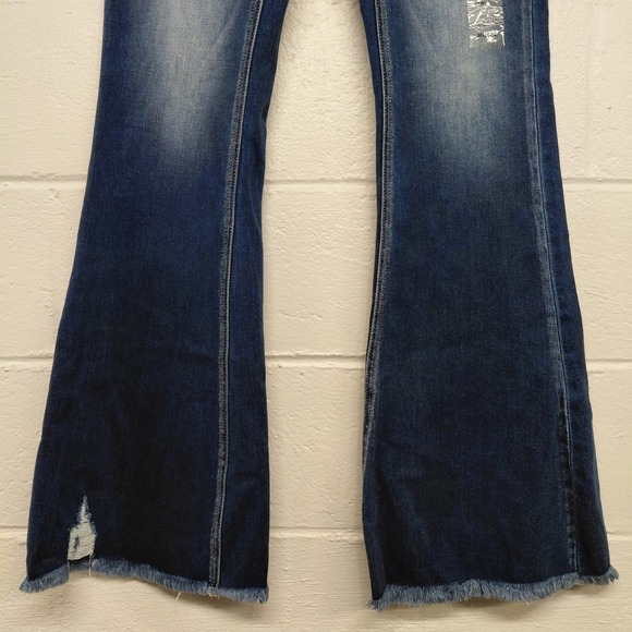 KanCan Jeans Women 29 Flare Button Fly High Rise Medium Wash Stretch Denim 29x34 - Picture 3 of 16